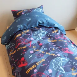 Sengetøj 140x200 cm - Microfiber - Vendbart gamer motiv