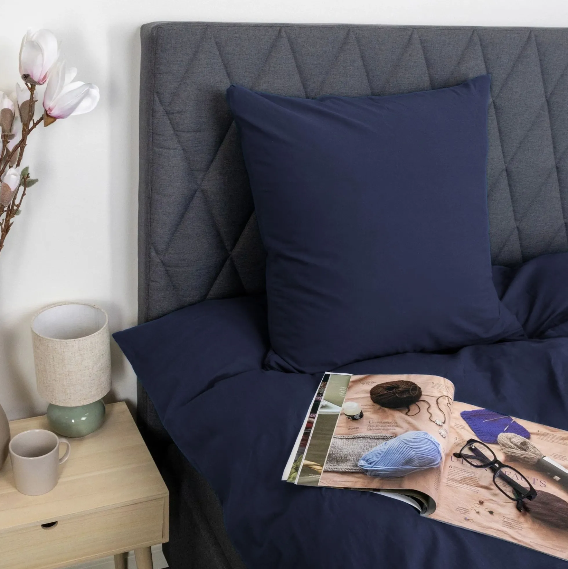 Sengetøj 140x220 cm - Stonewashed - Firm deep blue