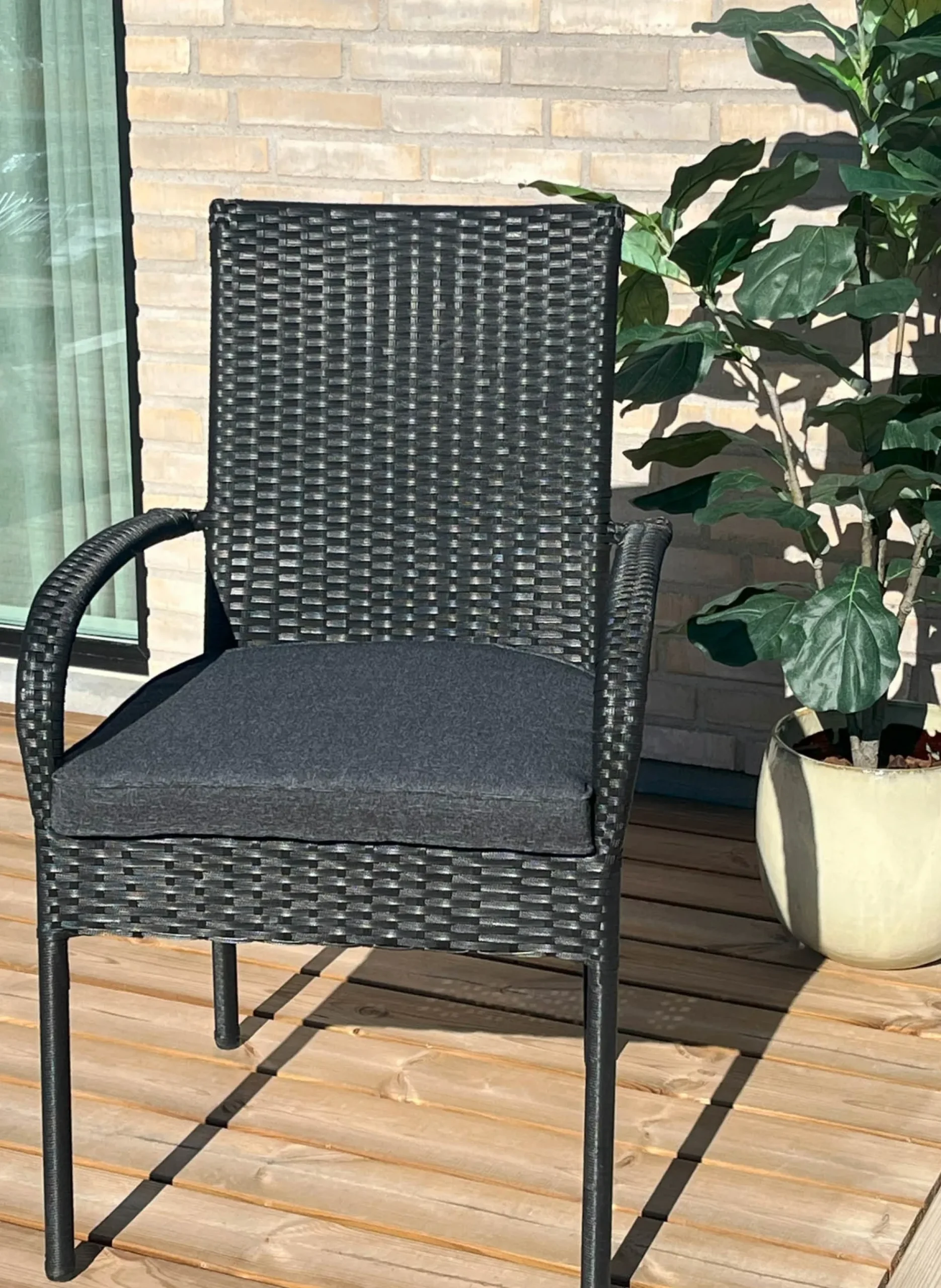 Siddehynde til havestol - Antracit gråt havehynde med 6 cm skum - Måler 48x49 cm - UV-resistent udendørs hynde - Nordstrand Home sædehynde