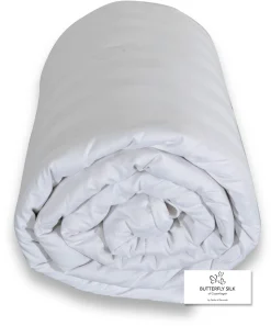 Silkedyne helårsdyne - 100% mulberry silke - 140x220 cm - Butterfly Silk