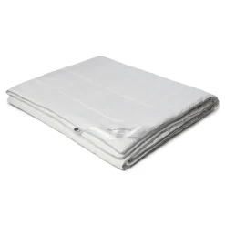 Silkedyne - 100% mulberry silkefyld - Temperaturregulerende dyne - 140x200 cm - Nordstrand Home helårsdyne