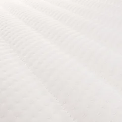 Skummadras 140x200 cm Zen Sleep højkvalitets madras med koldskum og bambus betræk