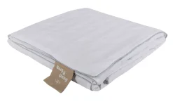 Sommer silkedyne - 100% Mulberry silkefyld - Temperaturregulerende sommerdyne - 140x200 cm - Borg Living