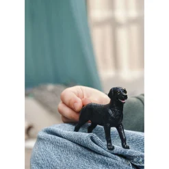 Sort labrador retriever tæve - 14923 - Schleich Farm World