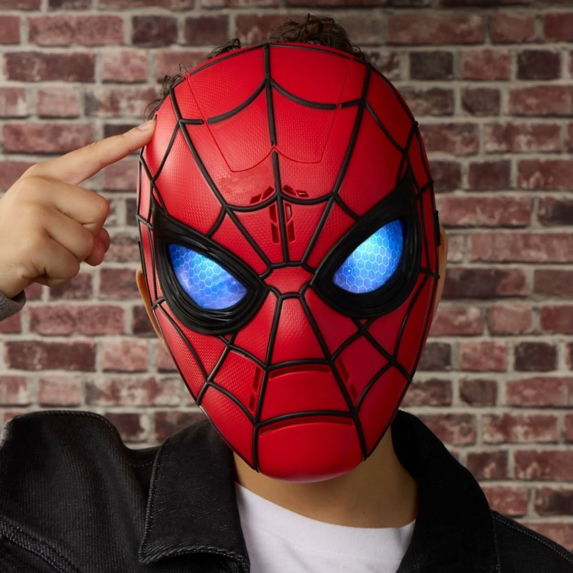 Spider Man maske med lys, lyd og stemmeeffekter til udklædning