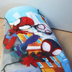Spidey sengetøj - 100% bomuld - Børnesengetøj 140x200 cm - Spidey og hans fantastiske venner