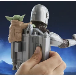 Star Wars Titan Feature actionfigur - Mandalorian og Grogu - 30 cm