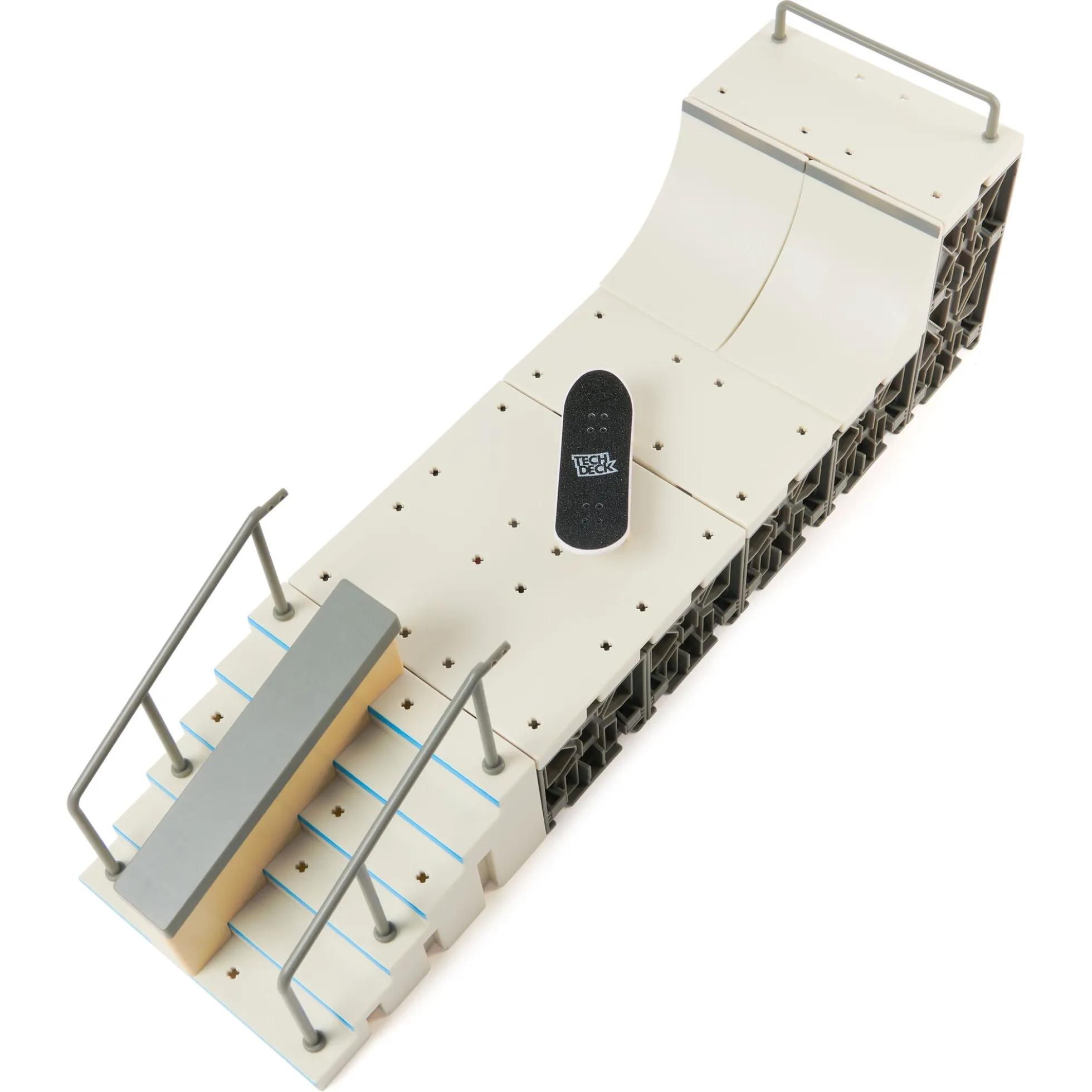 Tech Deck Primitive X-Connect skatepark med fingerboard - 58 dele