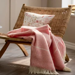 Uldplaid - 130x200 cm - Recycled uld/lammeuld - Frank Salmon Pink